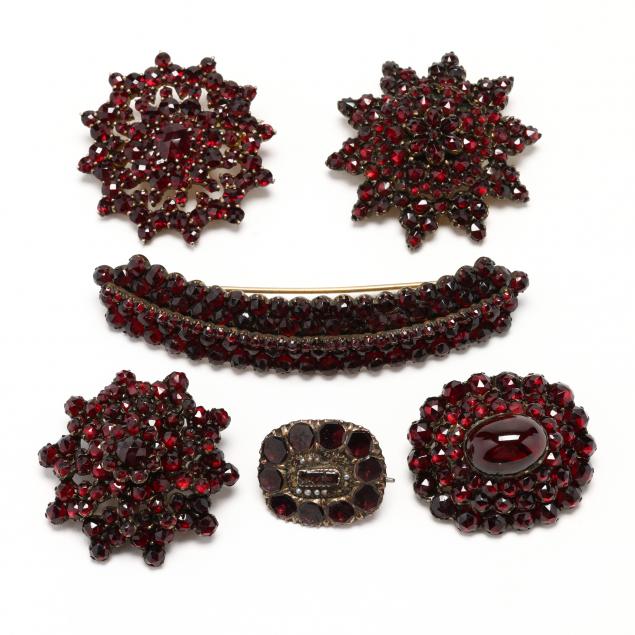 six-vintage-garnet-brooches