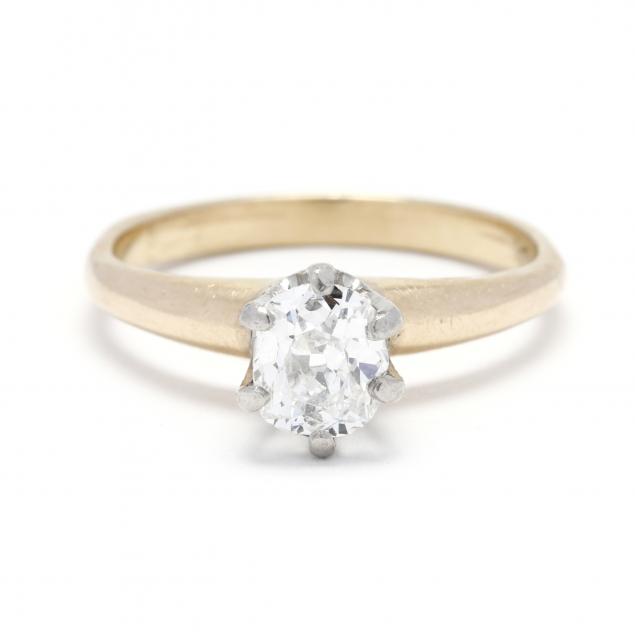 gold-and-diamond-ring