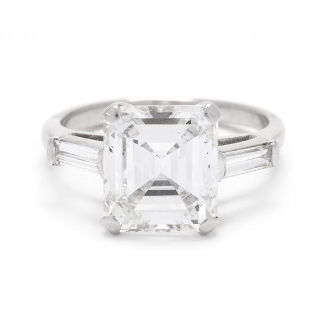 platinum-and-4-07-carat-emerald-cut-diamond-ring