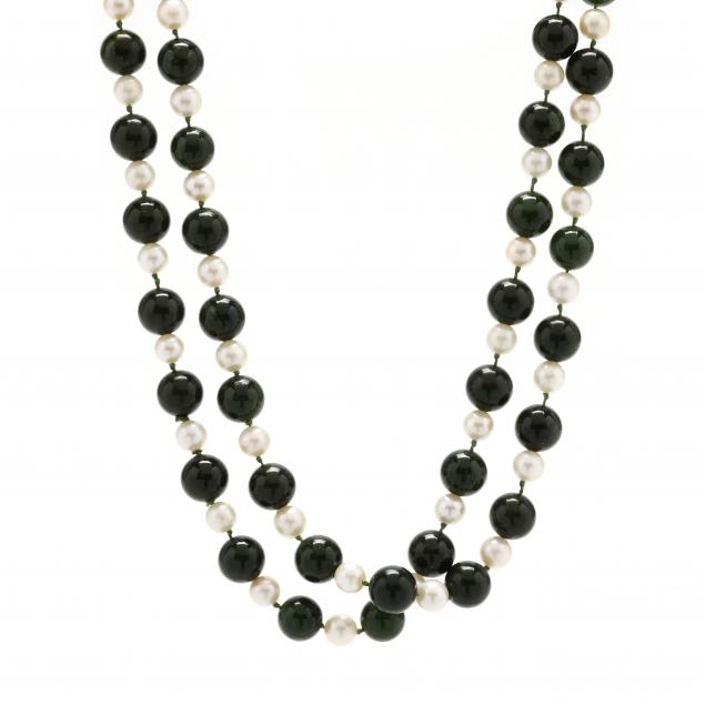 nephrite-jade-and-pearl-necklace