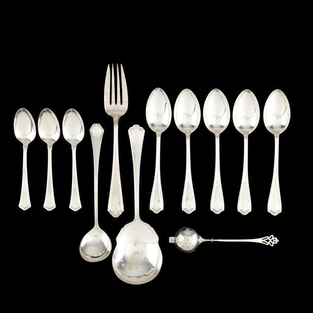 group-of-assorted-american-sterling-silver-flatware