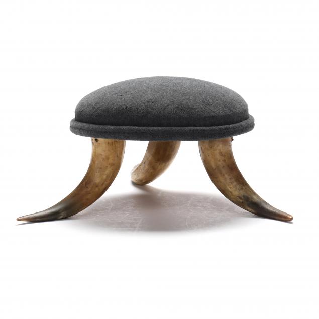 vintage-steer-horn-footstool