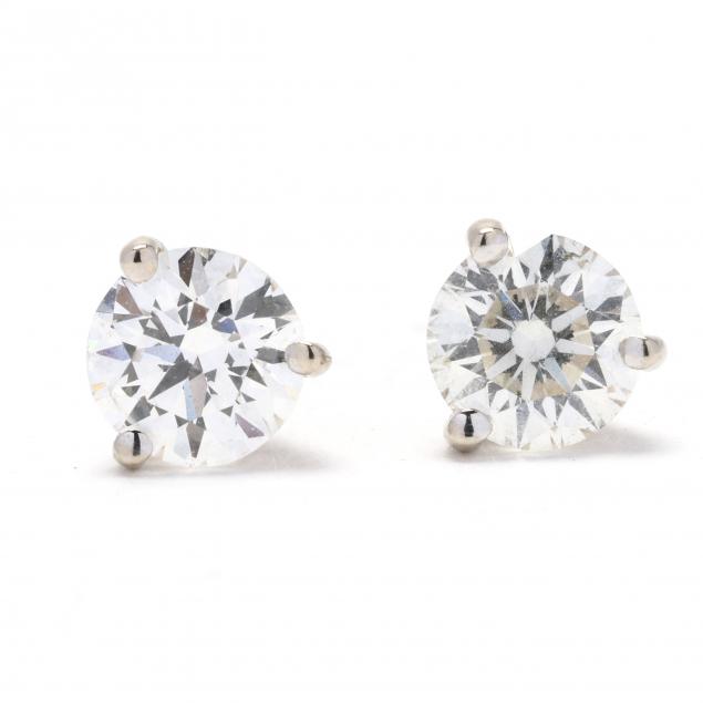 white-gold-and-diamond-stud-earrings