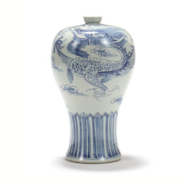 a-korean-dragon-meiping-vase