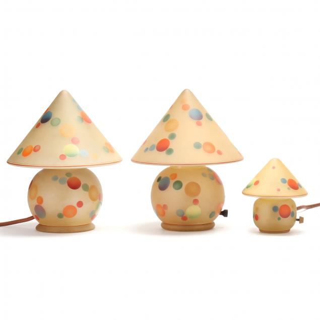 bellova-and-h-g-mcfaddin-co-set-of-three-gnome-art-glass-boudoir-lamps