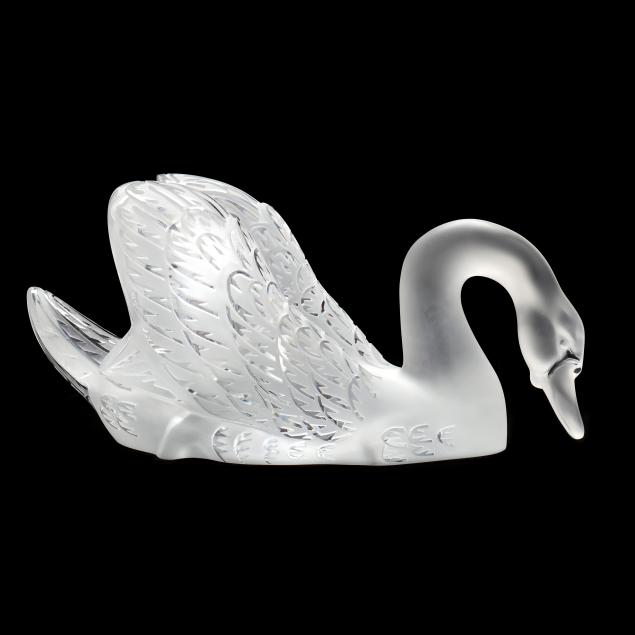 lalique-large-crystal-swan