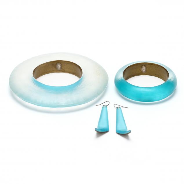 two-teal-blue-lucite-bangles-and-a-pair-of-teal-lucite-earrings-alexis-bittar