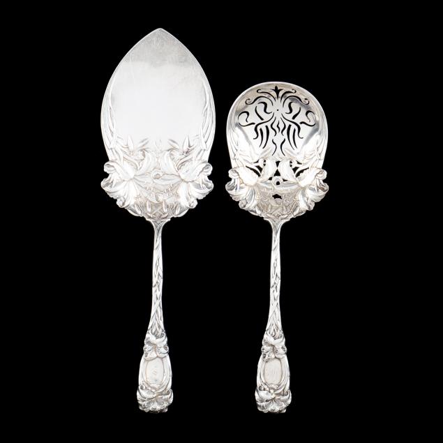 two-durgin-i-new-art-easter-lily-i-sterling-silver-servers