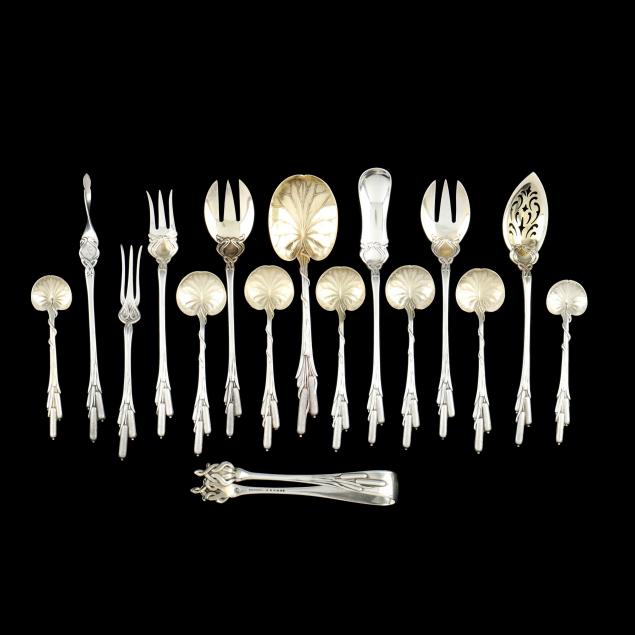 collection-of-durgin-i-cattails-i-sterling-silver-flatware