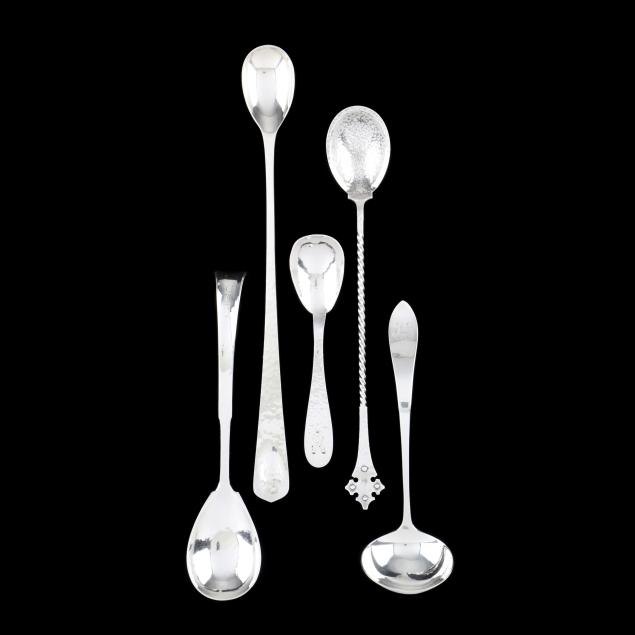 assortment-of-american-arts-and-crafts-sterling-silver-flatware-servers