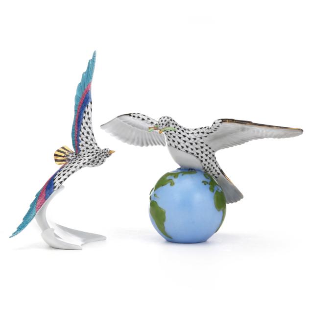 herend-two-birds-in-flight-porcelain-sculptures