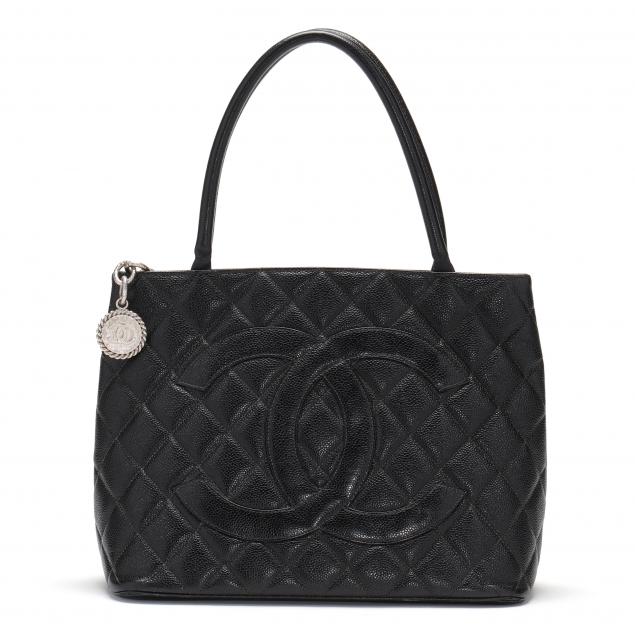 vintage-chanel-quilted-caviar-medallion-tote-medium