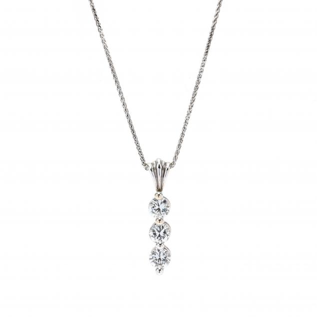 white-gold-necklace-with-three-stone-diamond-pendant