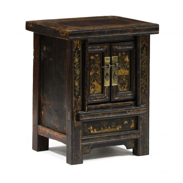 chinese-diminutive-ebonized-and-gilt-cabinet