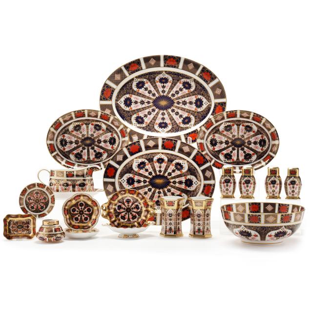 royal-crown-derby-i-old-imari-i-selection-of-table-serving-accessories