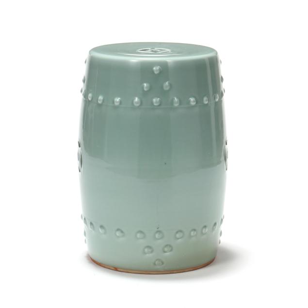 a-chinese-style-celadon-garden-stool