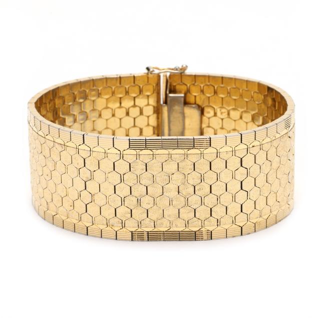 vintage-wide-gold-strap-bracelet