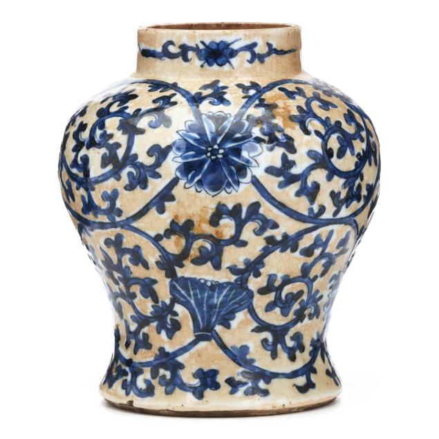 a-chinese-blue-and-white-lotus-jar