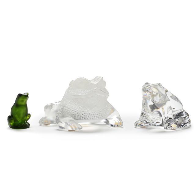 collection-of-three-crystal-frogs-baccarat-and-lalique