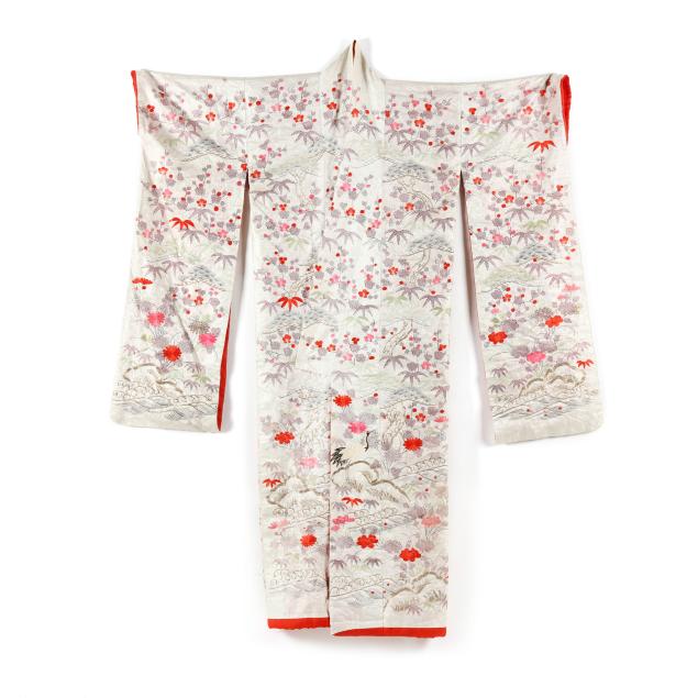 a-japanese-silk-i-uchikake-i-wedding-kimono