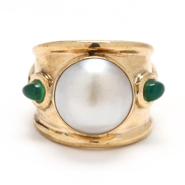 gold-mabe-pearl-and-green-chalcedony-ring