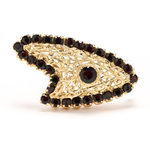 gold-and-garnet-brooch-italy