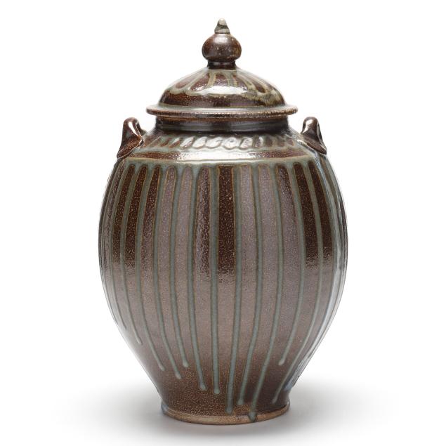 daniel-johnston-seagrove-nc-lidded-jar