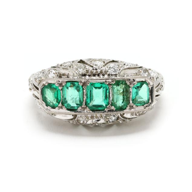 antique-white-gold-emerald-and-diamond-ring