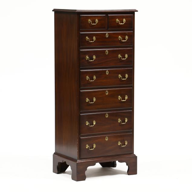 henkel-harris-chippendale-style-mahogany-lingerie-chest