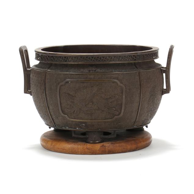 a-large-japanese-bronze-jardiniere