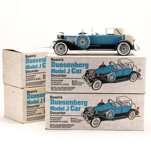 jim-beam-bourbon-whiskey-in-duesenberg-car-decanters