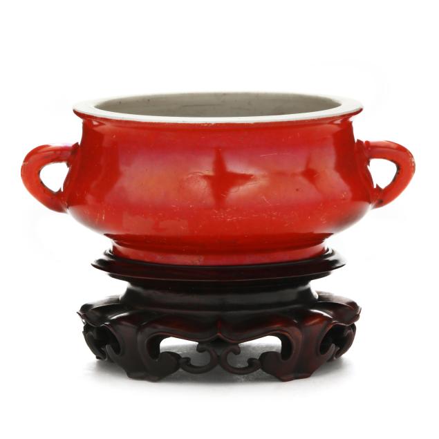 a-chinese-monochrome-coral-red-glazed-censer