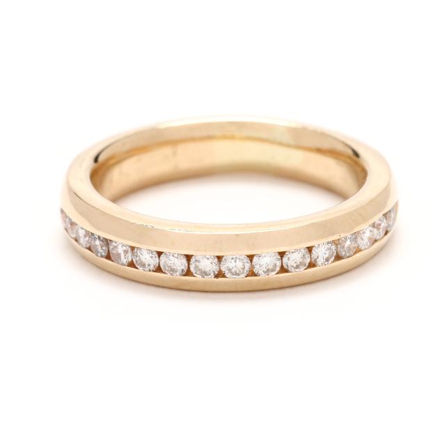 gold-and-diamond-band