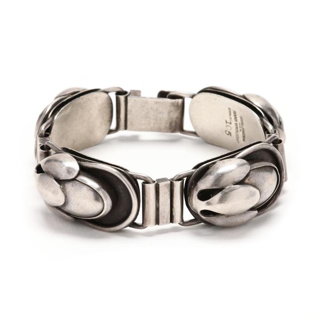 modernist-sterling-silver-leaf-motif-bracelet-georg-jensen