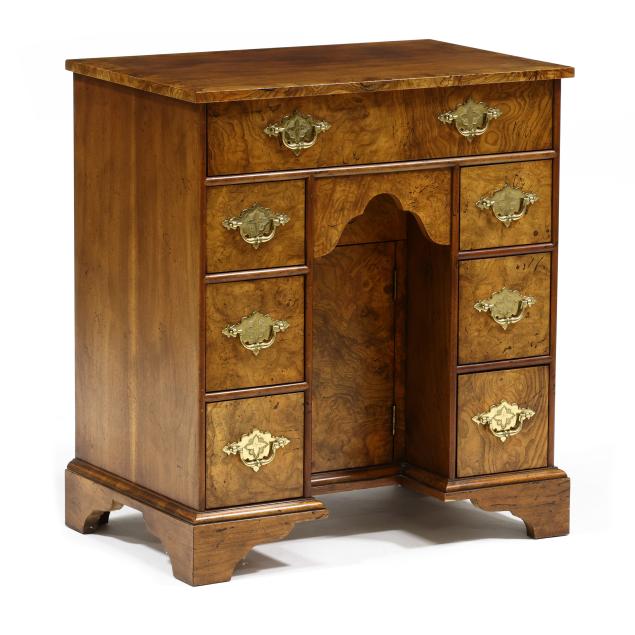 baker-diminutive-georgian-style-kneehole-desk