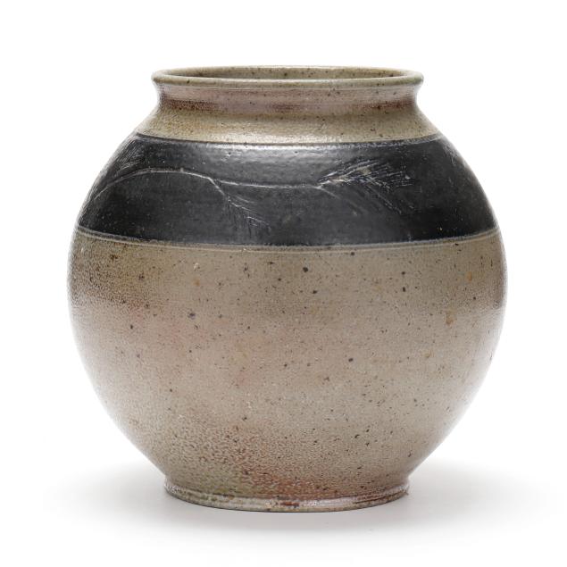 jugtown-pottery-nc-salt-glaze-vase