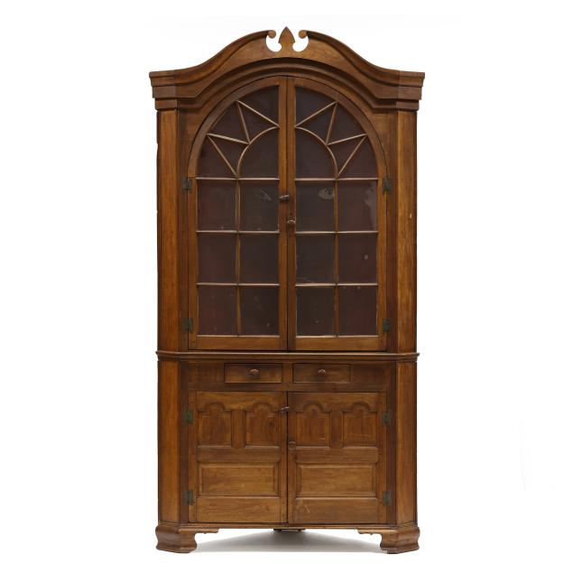 north-carolina-chippendale-walnut-corner-cupboard