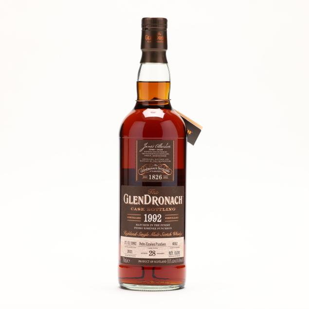 glendronach-28-year-old-pedro-ximenez-puncheon-scotch-whisky-limited-bottling-vintage-1992