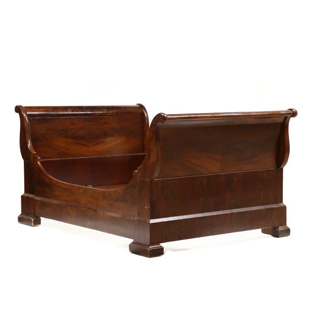 american-classical-mahogany-sleigh-bed