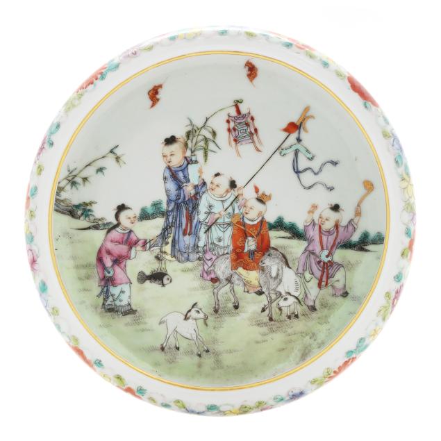 a-chinese-famille-rose-porcelain-bowl