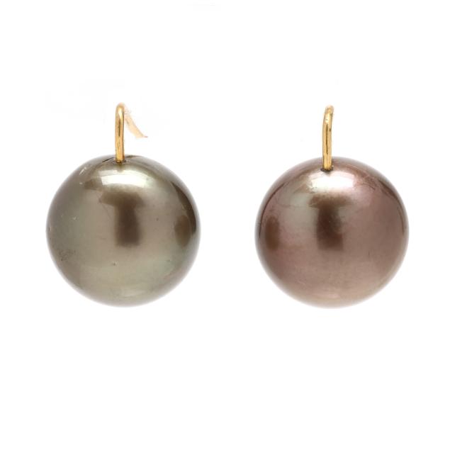 pair-of-gold-and-brown-cultured-pearl-earrings