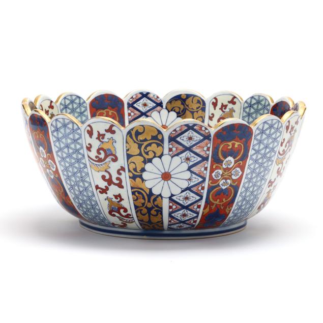 a-grand-japanese-imari-porcelain-punch-bowl