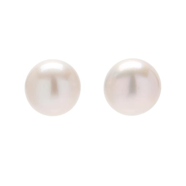 pair-of-south-sea-pearl-earrings