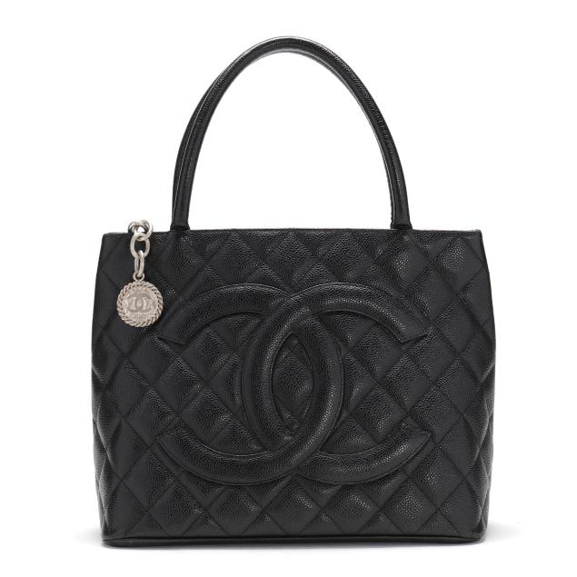 chanel-caviar-leather-medallion-tote-in-black