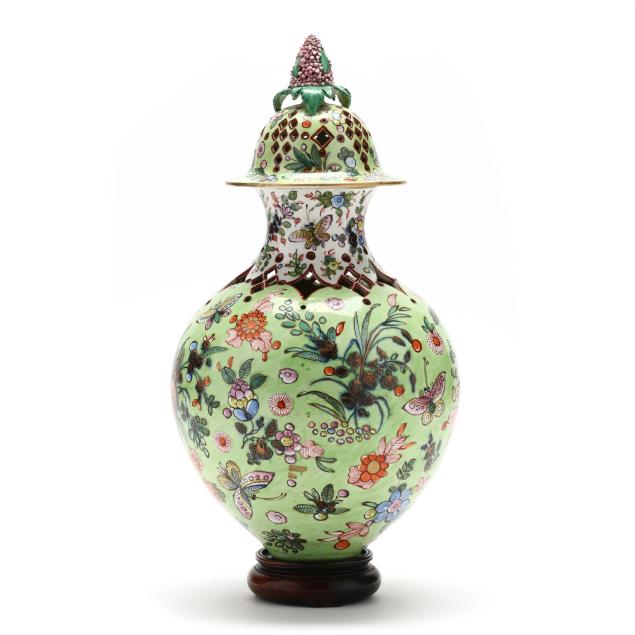 an-amsterdams-bont-chinese-porcelain-jar-with-cover