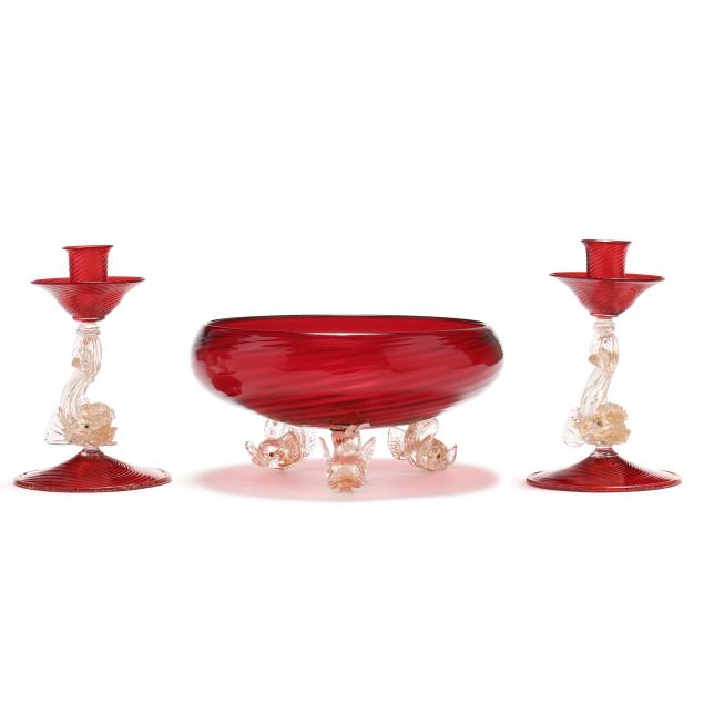 murano-three-piece-glass-dolphin-garniture