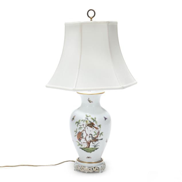 herend-i-rothschild-bird-i-table-lamp