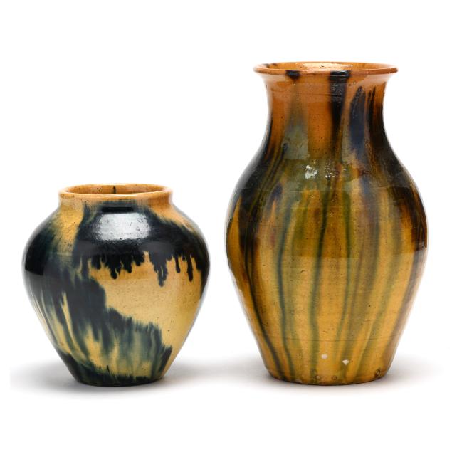 two-auman-pottery-vases