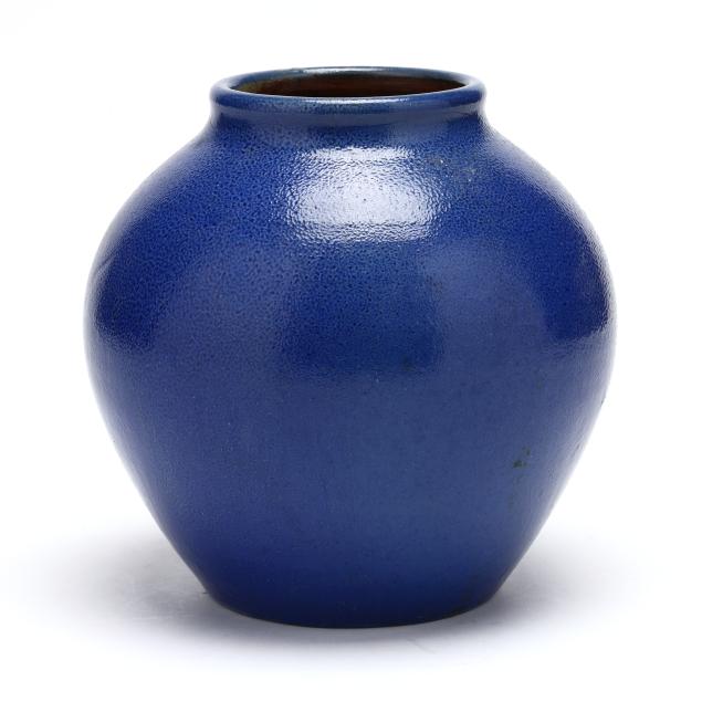 globular-low-vase-c-r-auman-pottery-c-b-maston-glazier