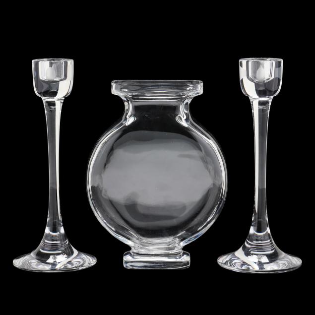 baccarat-crystal-assembled-garniture